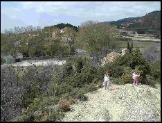En route to Vaugines - looking for fossils