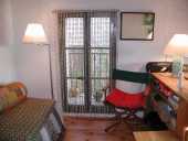 spgm/gal/lepoint/_thb_upstairs_living3.jpg